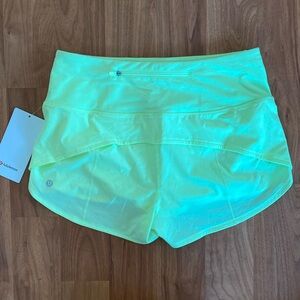 ❤️ Lululemon Speed Up High-Rise Short 2.5" Faded Zap Size 8 NWT